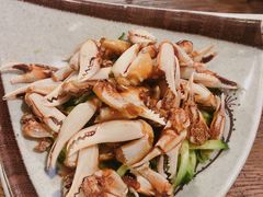 -毛辣果·贵州红酸汤牛肉火锅(西单店)