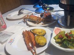 -领鲜活海鲜榴莲自助火锅(东门店)