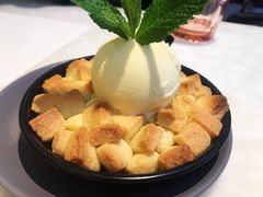 -港丽餐厅(高德置地店)