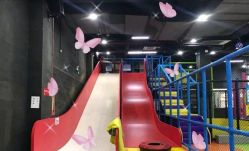-蹦贝运动中心·蹦床·攀岩·闯关(龙岗店)