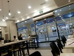 大堂-康师傅私房牛肉面(马泉营奥莱店)