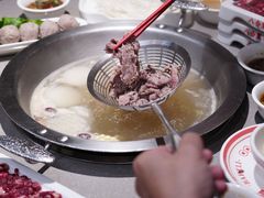 -八合里牛肉火锅(上海世茂广场店)