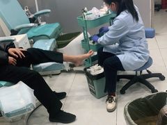-世龙世家灰指甲·甲沟炎·跖疣护理·修脚(东江湾路店)