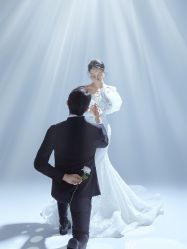 -金海岸婚纱摄影(塘沽店)