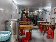 -河记肠粉店