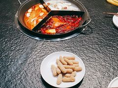 -渝里重庆火锅(航天城店)