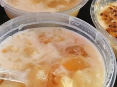 桃胶雪耳鲜奶露-小糖朝(恒信店)