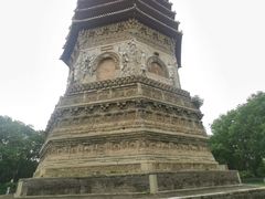 -玲珑塔公园