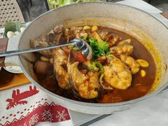 -刘姐啤酒鱼民族演艺餐厅(西街总店)