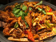 炭火干锅虾+鱿鱼须-炭舍干锅·烤鱼(扬名广场店)