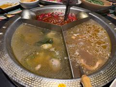 -廖掌柜·重庆鲜货火锅(上海首店)