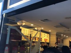 门面-国际饭店·帆声西饼屋(黄河路店)