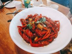 油焖小龙虾-唐伯虎新派湘菜馆(石夏时代广场店)