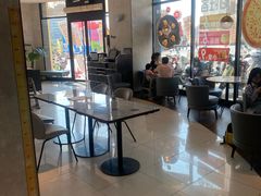 -必胜客(WOW南雄店)