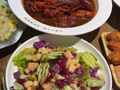 -叶派龙虾•招牌香辣蟹·海鲜(中海国际店)