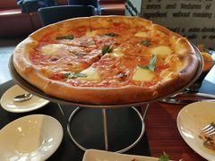 -WOLFGANG PUCK KITCHEN & BAR(迪士尼小镇店)