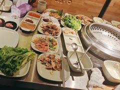 -梨花自助烤肉(乐宾店)