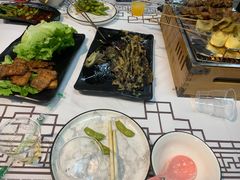 -云晓光头烧烤吧(德平路店)