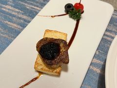 法式鹅肝吐司配黑鱼籽-岸芷汀兰·法餐牛排