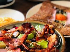 牛油果沙拉-RAC BAR(安福路店)