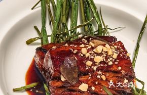 Ancient-Style Osmanthus Scholar's Pork Ribs