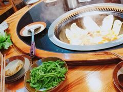 -锅来乐地锅鸡(安亭店)