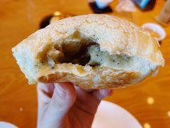 黑松露鹅肝包-粤域茶餐厅