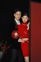 -至臻微拉婚纱摄影