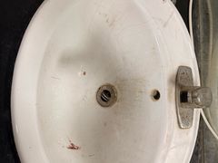 -全民健身中心壁球馆