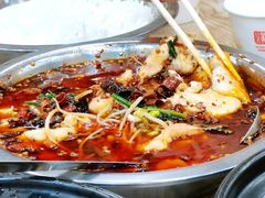 -江城燕子大排档(江汉路步行街店)