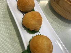 榴莲酥-万山楼海鲜酒家·二十三年老字号