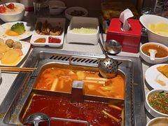 -海底捞火锅(明湖路店)