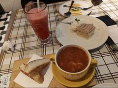-菲滋意式餐厅(上虞万和城店)