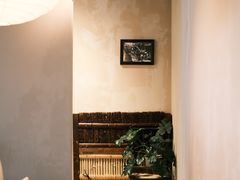 -luutosa  cafe & tea 鹿兔山