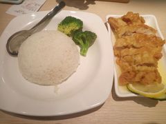 -佰搭果·广式茶餐厅(西华路店)