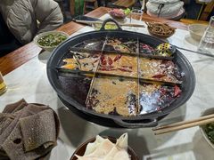 -正南齊北重庆老火锅(光华村直营店)
