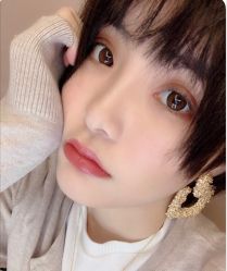 -变画·发型STUDIO