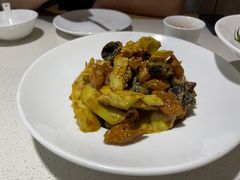 -聚友斋(陶瓷琉璃馆水晶街店)