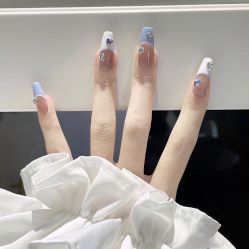 -H12 STAR日式美甲美睫专门店