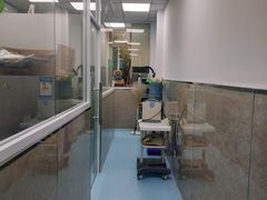 -狗舍宠物医院(四季商业广场店)