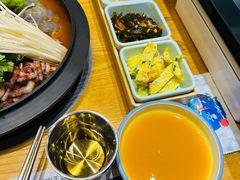 -韩香福烤肉庄园(荣成店)