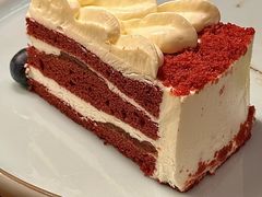 红丝绒蛋糕-Golden Lily河内巴黎法越料理餐厅(建国西路店)