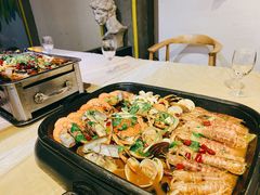 -一品格美术·中考高中成人美术培训