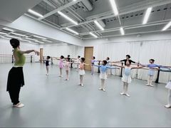 -中央芭蕾舞团·中芭艺蕾(酒仙桥明星校区)