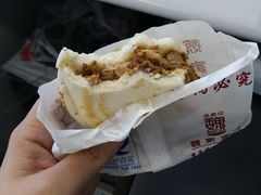 肉夹馍-魏家凉皮(协和店)