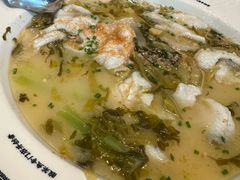 -渔语鱼酸菜鱼新川菜(来福士店)