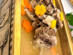 -汗腾格里·风味餐厅(新疆驻京办店)
