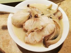 -陈大锅·岳阳鱼馆·地道岳阳菜(美食街店)