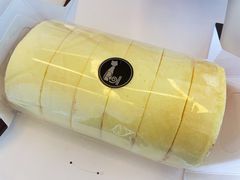 法式草莓芝士卷-SKROLL卡特司库·蛋糕定制·生吐司·司康(古北程家桥店)