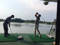 -银涛高尔夫练习场(徐泾店)